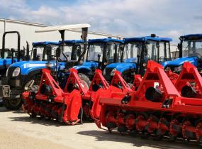 Tractor & Heavy Equipment Companies
